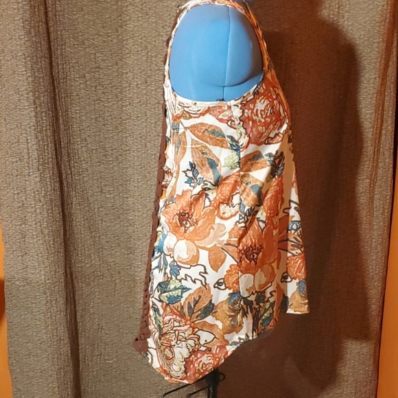 Tank - Picture 4 of 4